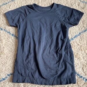 Athlete Girl  Power up sport length tee